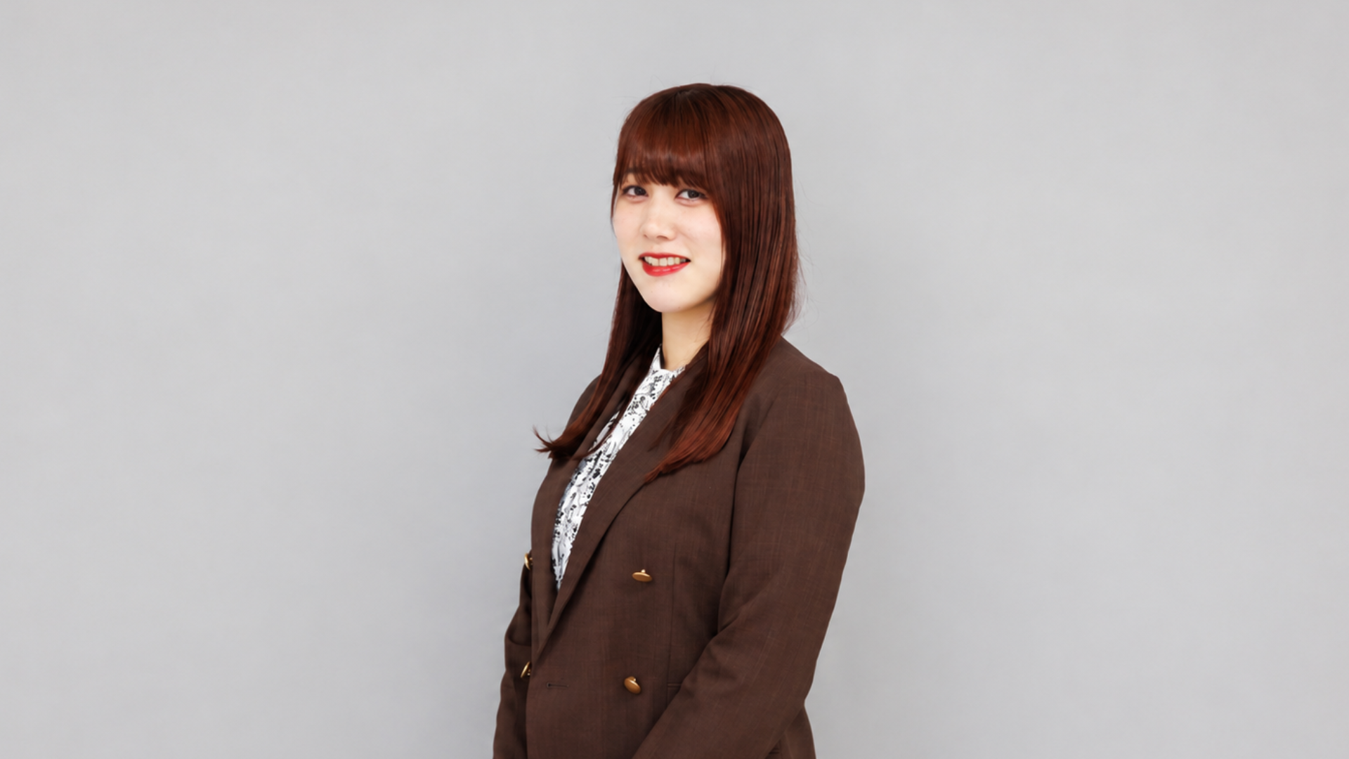 川目 朱莉